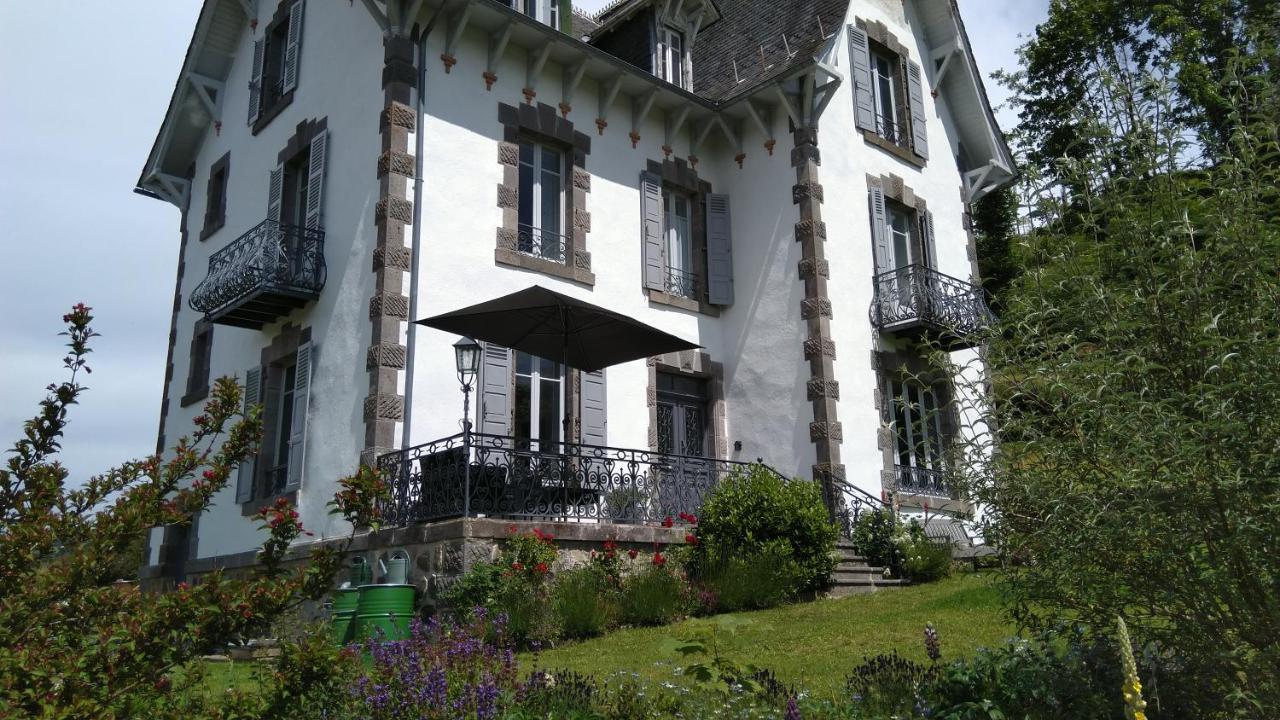 La Maison Normande Saint-Cirgues-de-Jordanne Bagian luar foto